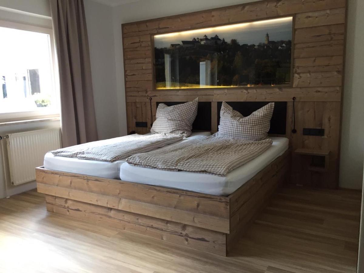 Hotel Am Kunnerstein Аугустусбург Екстериор снимка